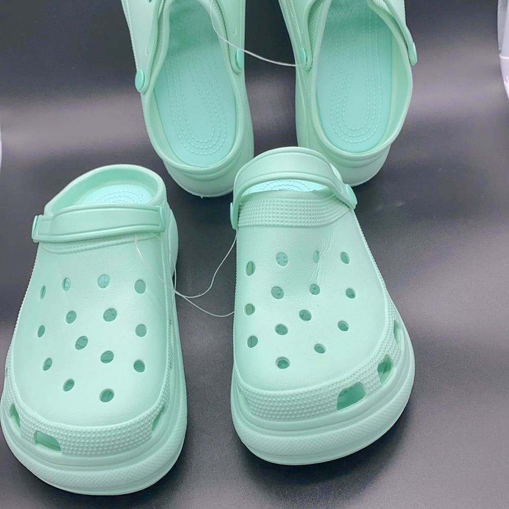 Mint green Platform